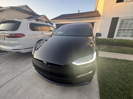 2022 Tesla Model X Plaid