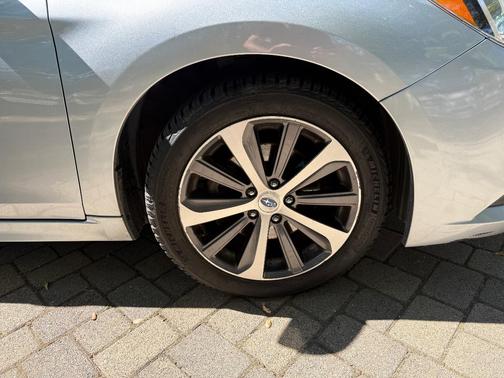 Silver 2015 Subaru Legacy 3.6R Limited