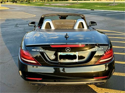 2017 Mercedes-Benz AMG SLC 43 Base