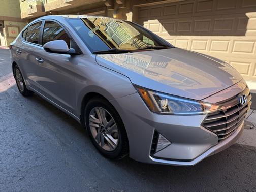 2020 Hyundai ELANTRA Value Edition