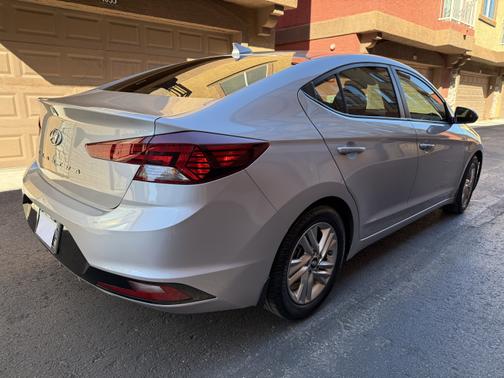 2020 Hyundai ELANTRA Value Edition