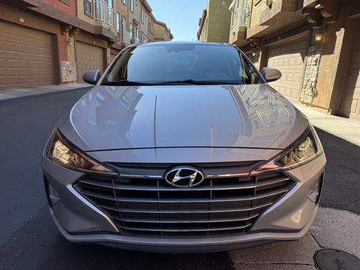 2020 Hyundai ELANTRA Value Edition