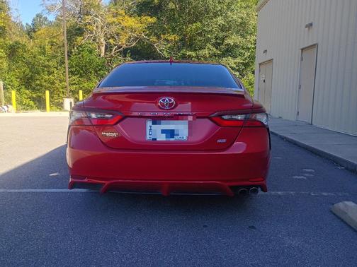 Red 2022 Toyota Camry SE