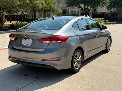 Gray 2018 Hyundai ELANTRA Value Edition
