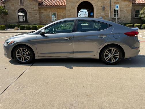 Gray 2018 Hyundai ELANTRA Value Edition