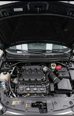 Black 2015 Ford Taurus SEL