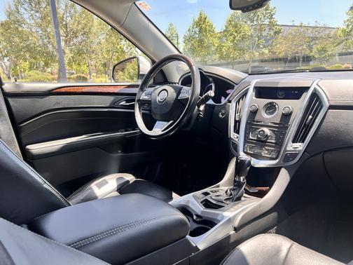 2012 Cadillac SRX Luxury Collection