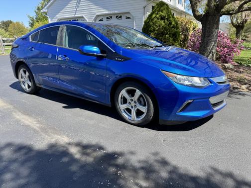 2017 Chevrolet Volt LT