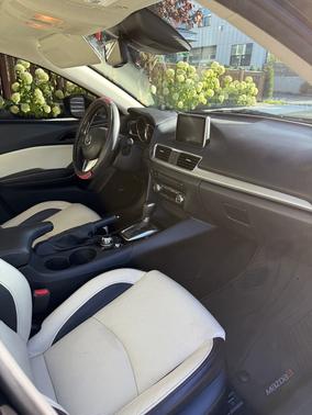 2014 Mazda Mazda3 s Grand Touring