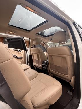 White 2017 Mercedes-Benz GLS 450 4MATIC