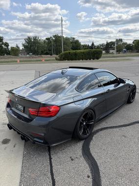Gray 2015 BMW M4 Base