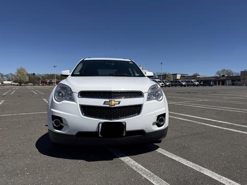 White 2015 Chevrolet Equinox 2LT