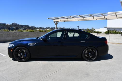 2016 BMW M5 Base
