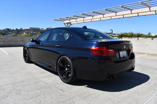 2016 BMW M5 Base