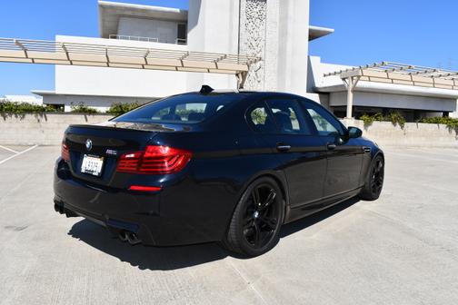 2016 BMW M5 Base