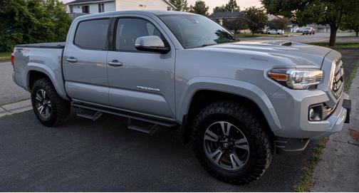 2019 Toyota Tacoma TRD Sport