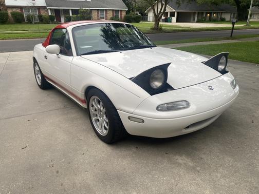 1995 Mazda MX-5 Miata Base