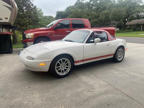 1995 Mazda MX-5 Miata Base