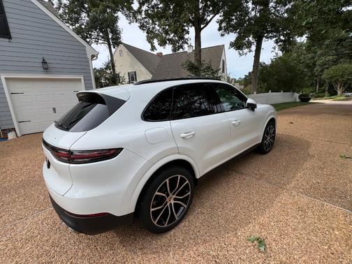 White 2021 Porsche Cayenne Cayenne S