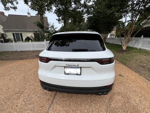 White 2021 Porsche Cayenne Cayenne S