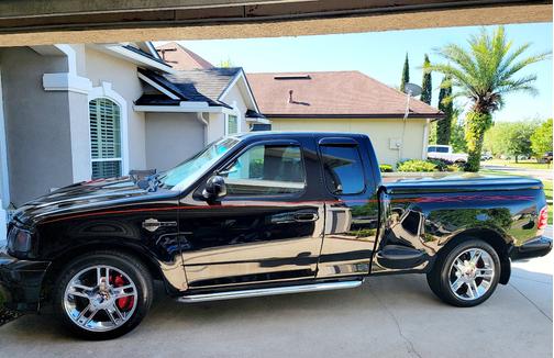 2000 Ford F-150 XLT SuperCab Flareside