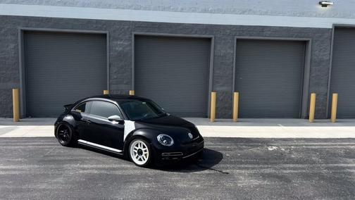 2018 Volkswagen Beetle 2.0T Coast