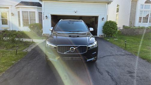 Black 2019 Volvo XC60 T5 R-Design