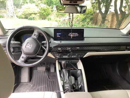 White 2024 Honda Accord Hybrid EX-L