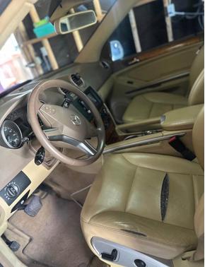 White 2009 Mercedes-Benz M-Class ML 350 4MATIC