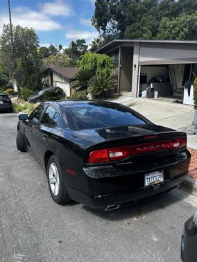 Black 2013 Dodge Charger SE