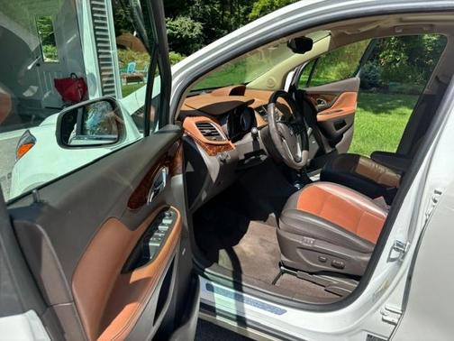 White 2014 Buick Encore Premium