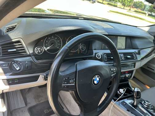 2011 BMW 535 i