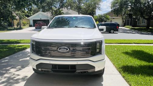 2023 Ford F-150 Lightning Platinum