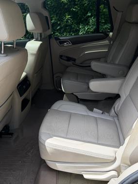 Black 2018 GMC Yukon Denali