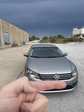2013 Volkswagen Passat 2.5 SE
