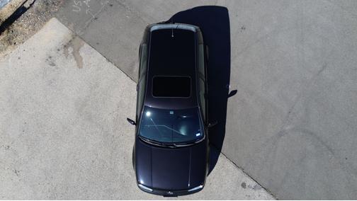 2004 Volkswagen R32 Base