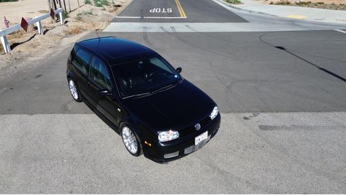 2004 Volkswagen R32 Base