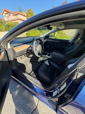 2022 Tesla Model 3 Base