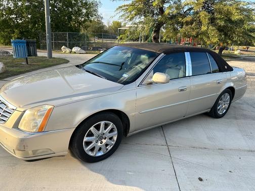 2008 Cadillac DTS Luxury I