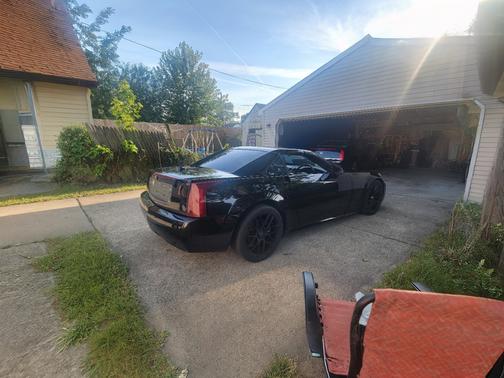 2004 Cadillac XLR Base