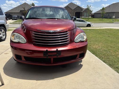 Red 2006 Chrysler PT Cruiser Base