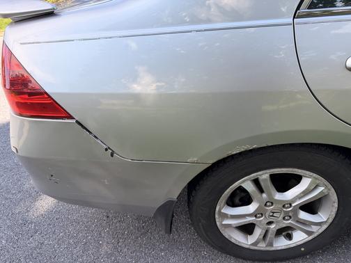 Silver 2007 Honda Accord EX