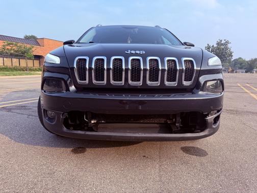 Black 2015 Jeep Cherokee Limited