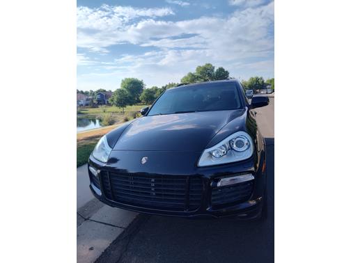 2010 Porsche Cayenne Cayenne GTS