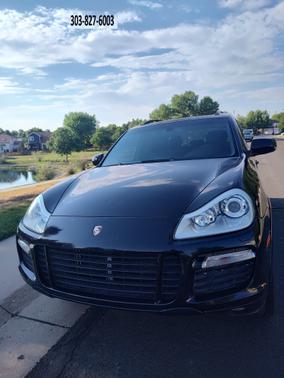 2010 Porsche Cayenne Cayenne GTS