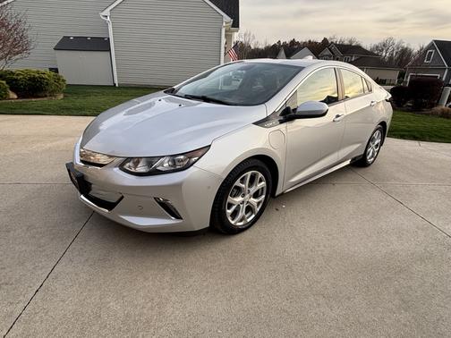 2018 Chevrolet Volt Premier