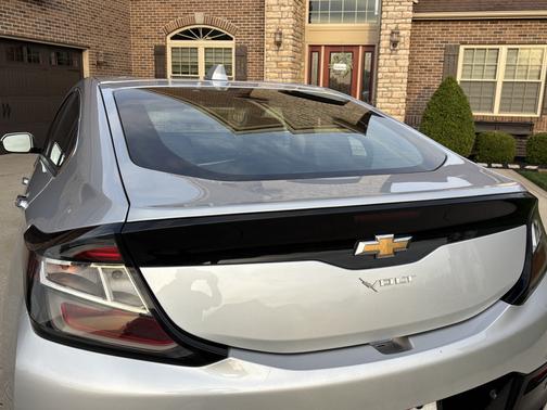 2018 Chevrolet Volt Premier