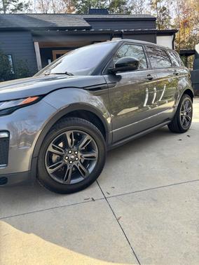 2018 Land Rover Range Rover Evoque SE Premium