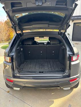 2018 Land Rover Range Rover Evoque SE Premium