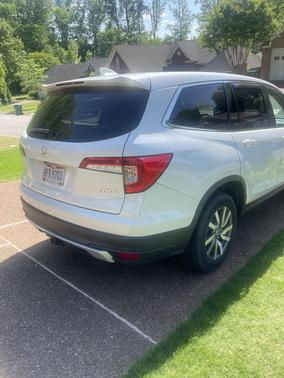 White 2022 Honda Pilot EX-L